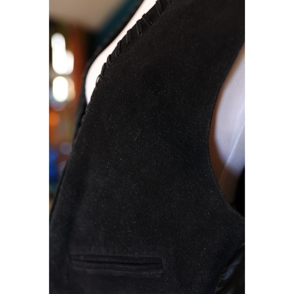 Vintage A.J. Black Leather Suede Vest w/Western Star Snaps whimsigoth Size L - Picture 7 of 10